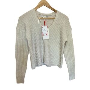 Pink Rose Super Soft V-Neck Crop Sweater - Cream